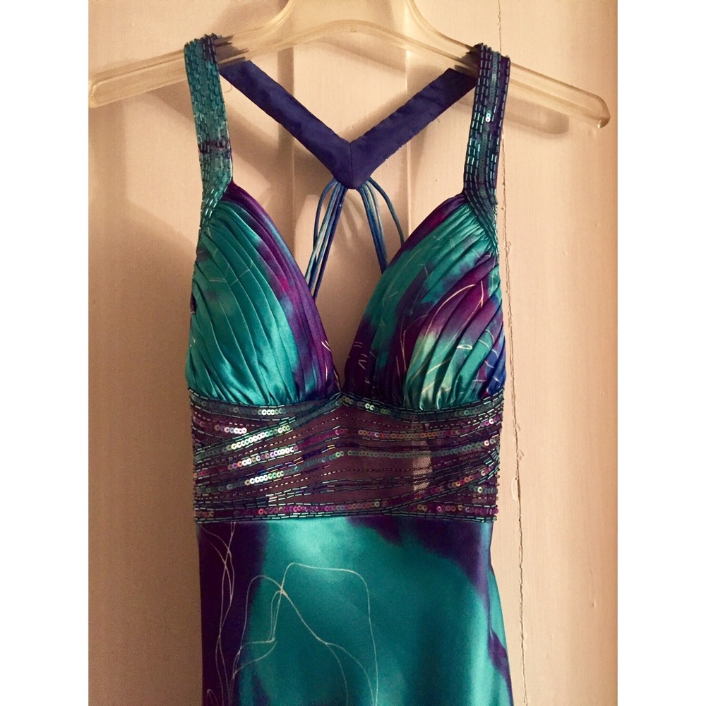 Caché long prom/ball dress